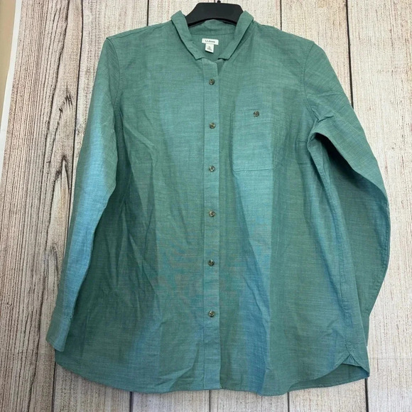 L.L Bean Womens Button Down Shirt size XL - Picture 2 of 10